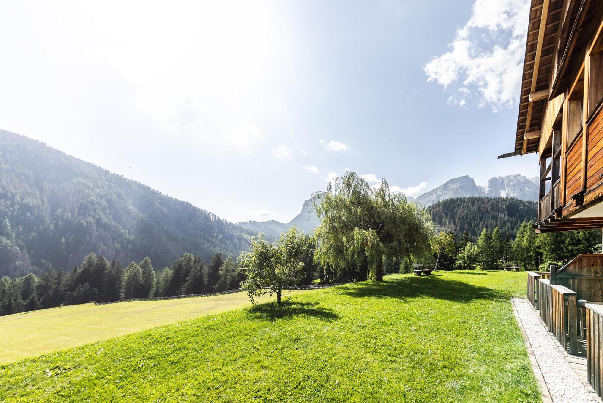 Hotel Pension Odles San Martino in Badia Exterior foto